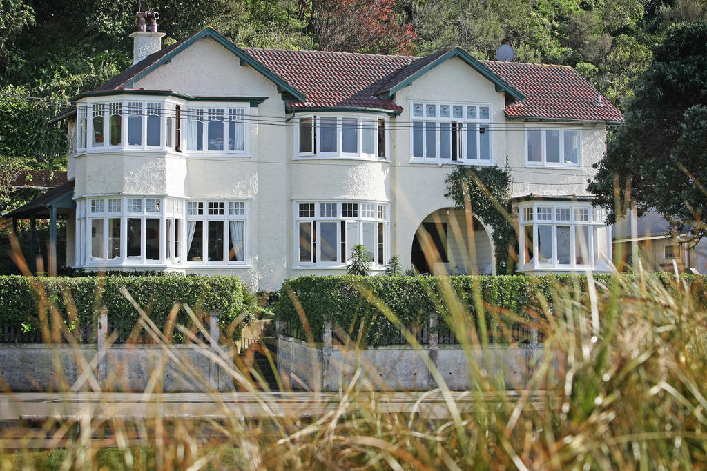 Beachfront Wellington Bed And Breakfast Экстерьер фото