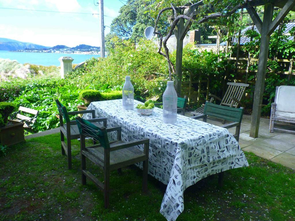 Beachfront Wellington Bed And Breakfast Экстерьер фото