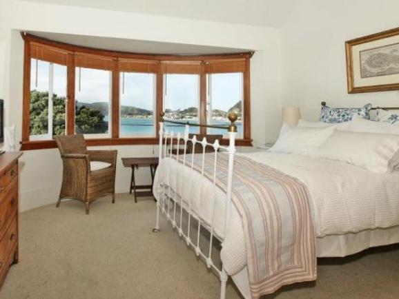 Beachfront Wellington Bed And Breakfast Экстерьер фото