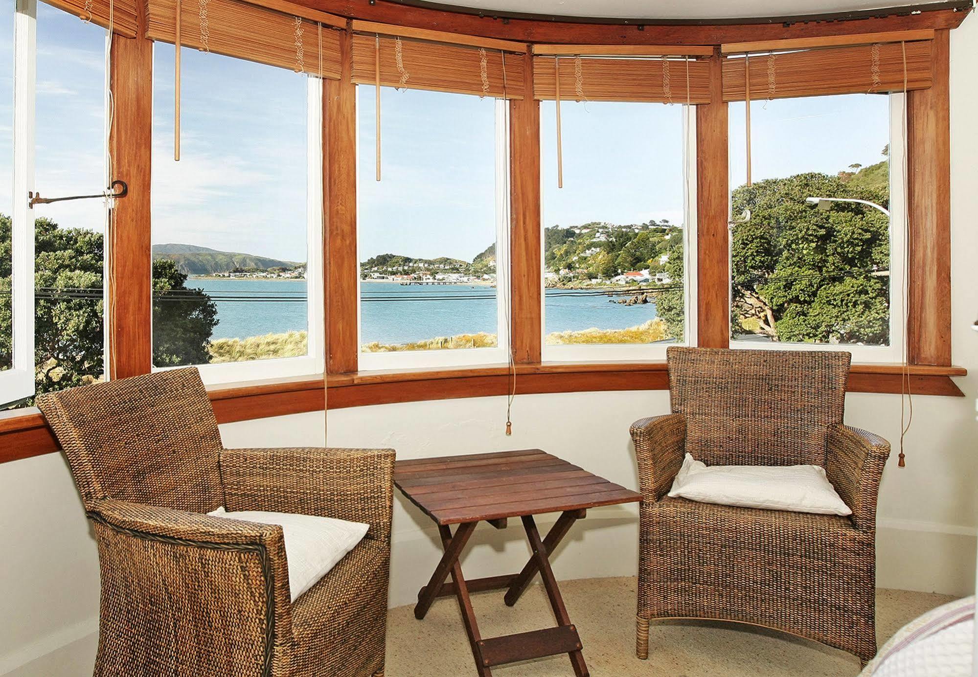Beachfront Wellington Bed And Breakfast Экстерьер фото